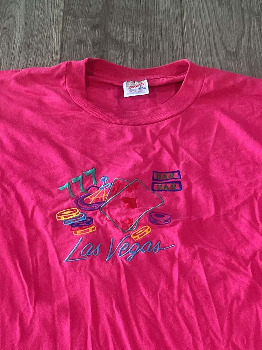 Vintage 90s Las Vegas Embroidered Casino Graphic T-Shirt